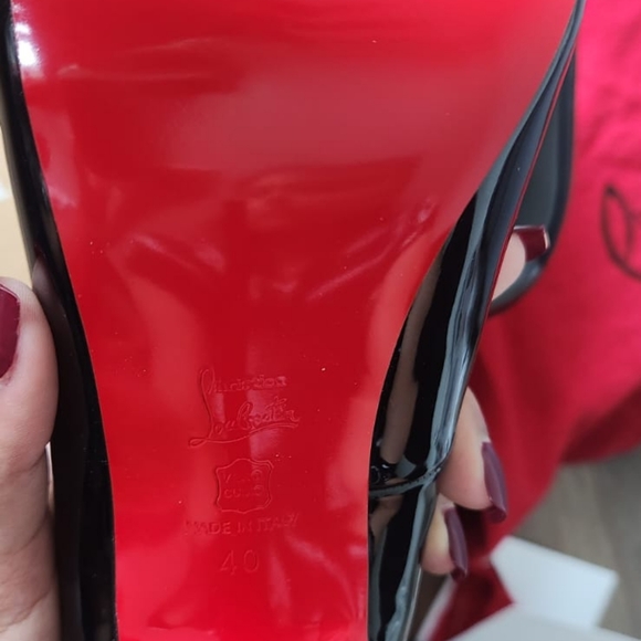 Louboutin shoes - Picture 4 of 6